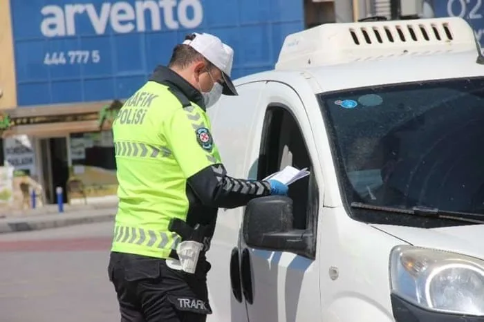 Son Dakika 15 Yaş Altı, 65 Yaş ve Üstü İçin Kısıtlama Uygulanacak!