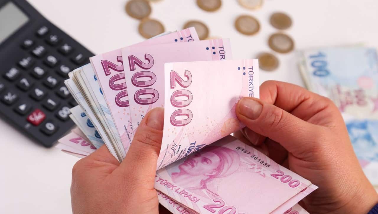 Emeklilerin Alım Gücü Düştüğü İçin Maaşlarına Seyyane Zam İstendi 2