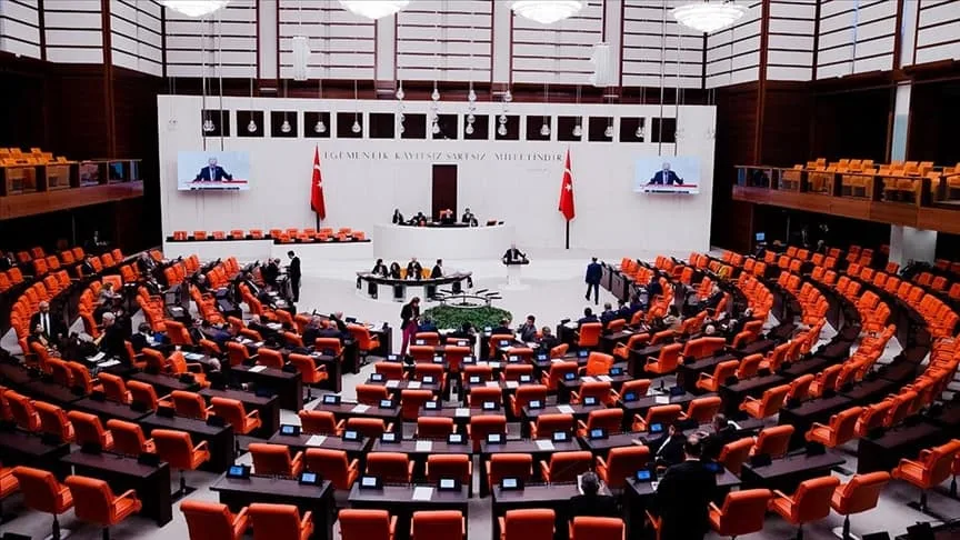 Meclis Çalışmalarına Ara Verdi! EYT Yasası Yürürlüğe Girmedi