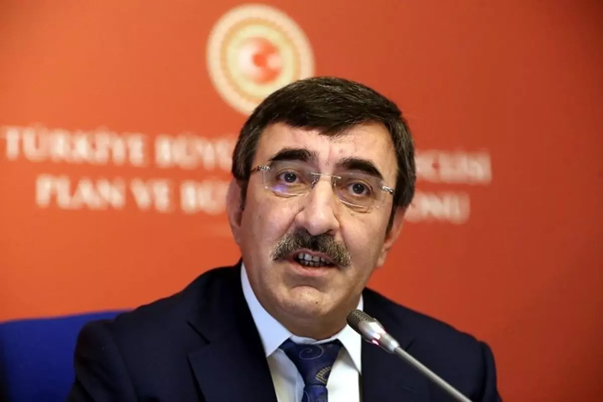Emekli Maaşları İçin Ara Zam Formülü Ortaya Çıktı! Herkese Farklı Hesaplama Yapılacak 2