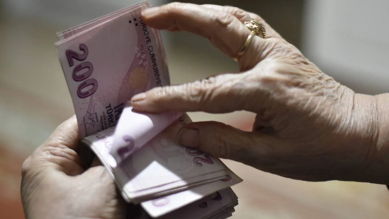 Emekli Maaşım Yatmadı, Nereyi Arayabilirim? TÜM DETAYLAR 2026