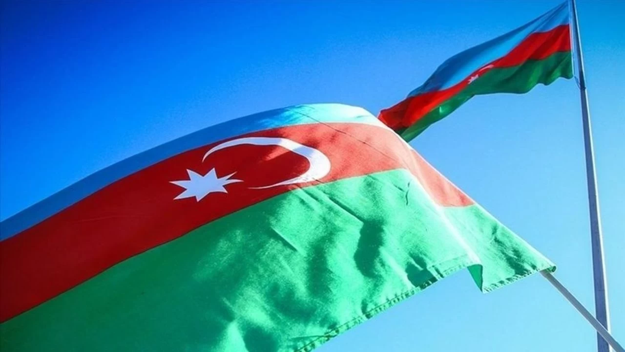 Azerbaycan'da Asgari Ücret Ne Kadar? 2026 Güncel