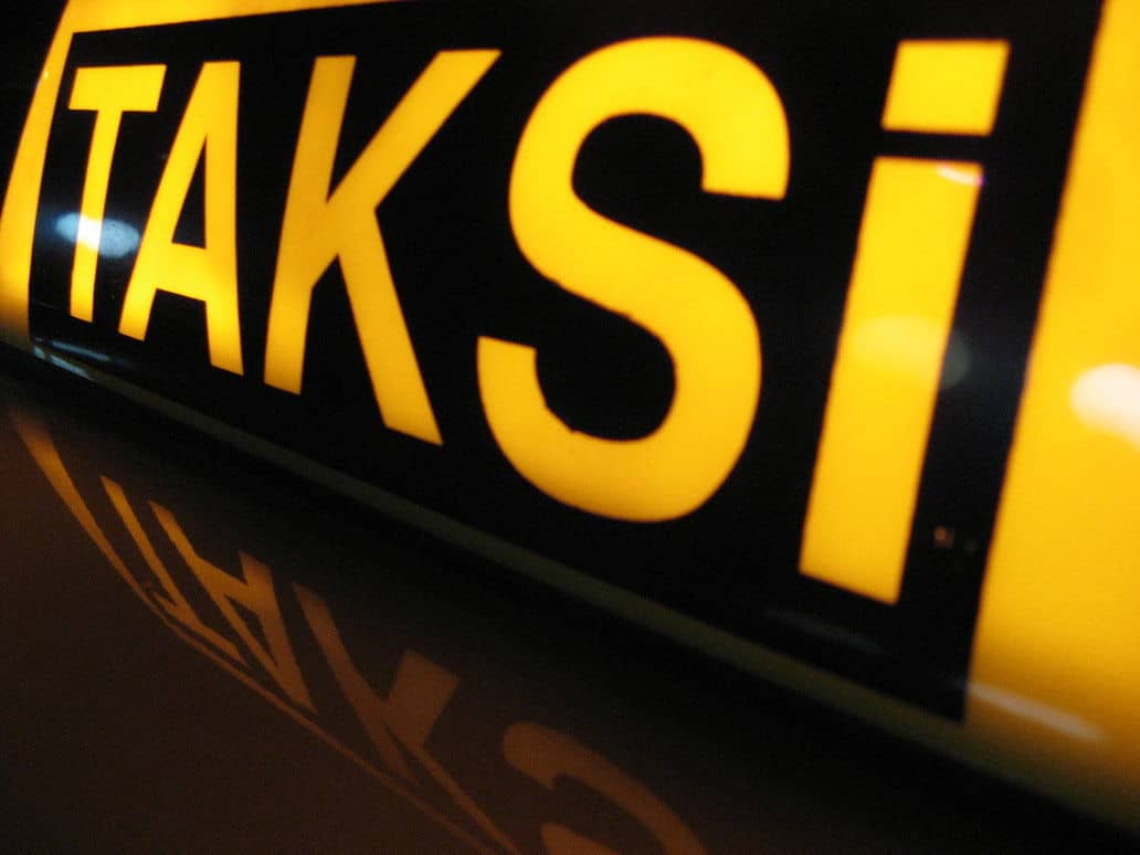 Taksi Şoförleri Günlerini Otuz Güne Tamamlama Şartları