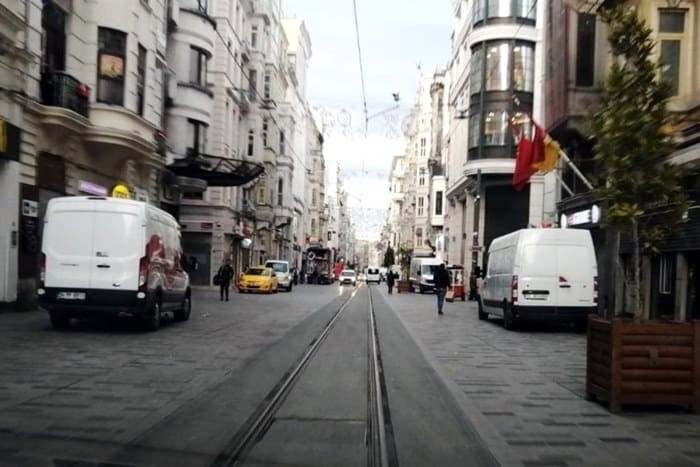 19 mayis 4gun sokaga cikma yasagi