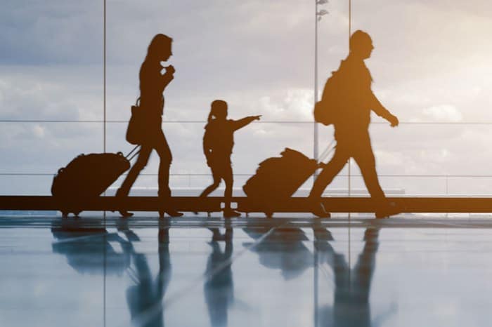 cocuklar aileleri ile seyehat edebilecek