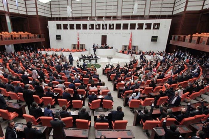 yeni torba yasa kabul edildi