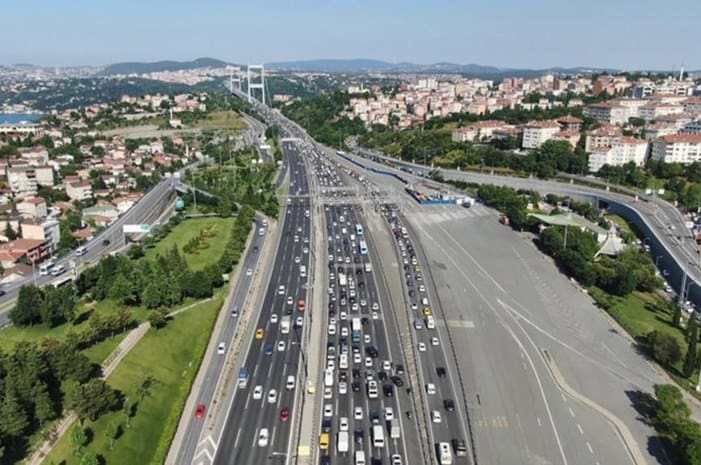 kbayraminda kopruler ve otoyollar ucretsiz olacak