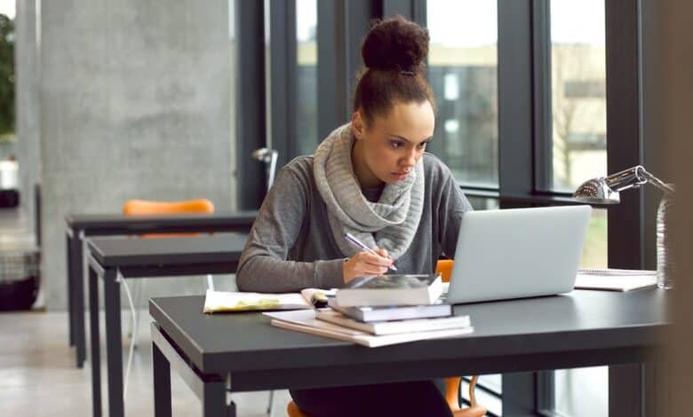 ogrenci kredi cekebilirmi